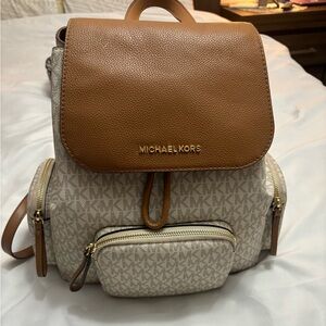 Large backpack gently used smoke free home pet friendly